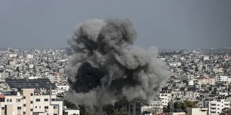 Israel Bombardir Gaza Utara dengan Rentetan Serangan Udara