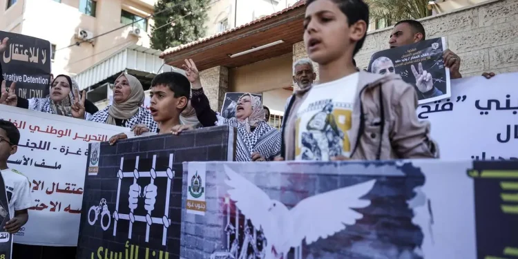 Israel Memutus Aliran Listrik dan Air ke Lebih dari 5.000 Tawanan Palestina di Penjara-Penjara Israel