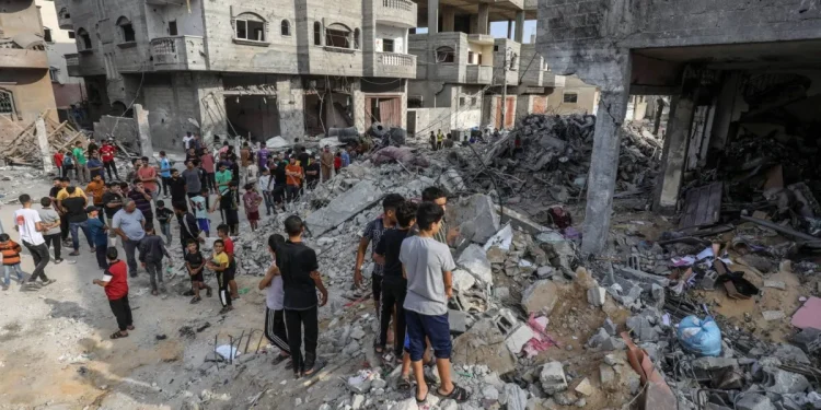 Israel Putus Aliran Listrik Gaza, Penduduk Kehilangan Akses untuk Dapatkan Air Minum