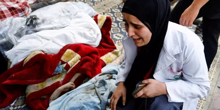 Kisah Para Ibu Palestina di Gaza: Tolak Sampaikan Kenyataan Agresi Demi Kesehatan Mental Anak-Anak Mereka