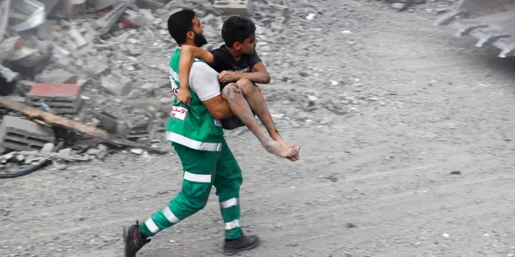 Menhan Israel: Kami Berperang Melawan Binatang