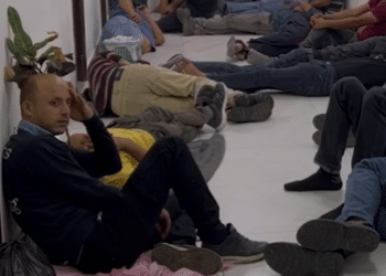 Setelah Menutupnya selama Dua Minggu, Israel Akhirnya Buka Kembali Perbatasan Gaza