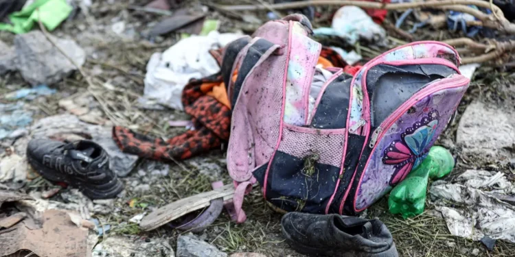 "Setiap politisi Barat bertanggung jawab atas darah anak-anak ini!"