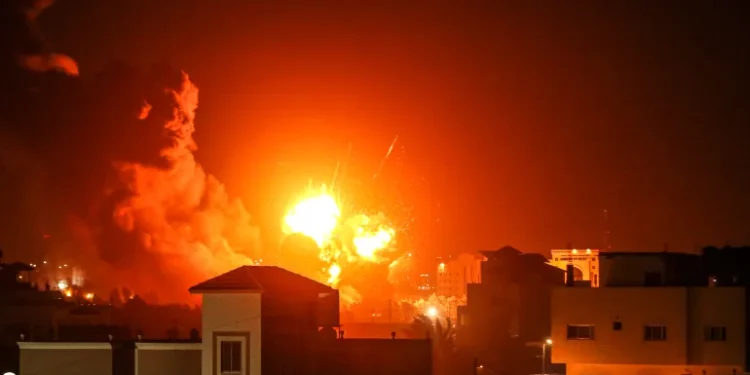 UPDATE: Serangan Udara Israel Tewaskan 15 Warga Palestina di Gaza; Korban Meninggal Capai 1100 Jiwa