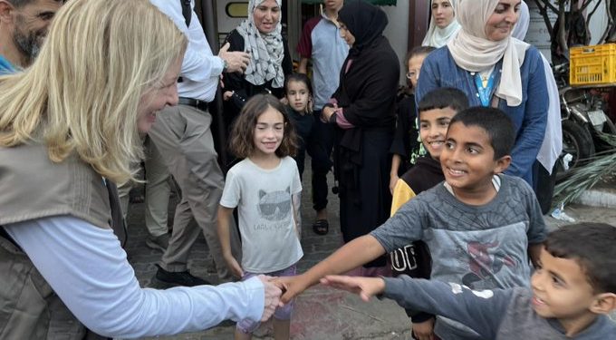 Direktur UNICEF: “Tidak ada tempat yang aman bagi satu juta anak di Gaza untuk berlindung” 