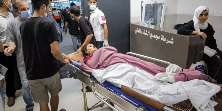 Israel Mengebom Rumah Sakit Al-Shifa, Bunuh Belasan Orang dan Lukai Puluhan Lainnya