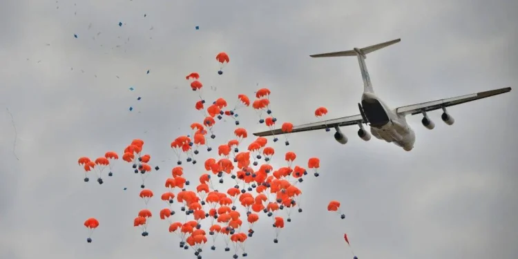 PBB: "Pilihan terakhir untuk membantu Gaza adalah dengan menerjunkan logistik"