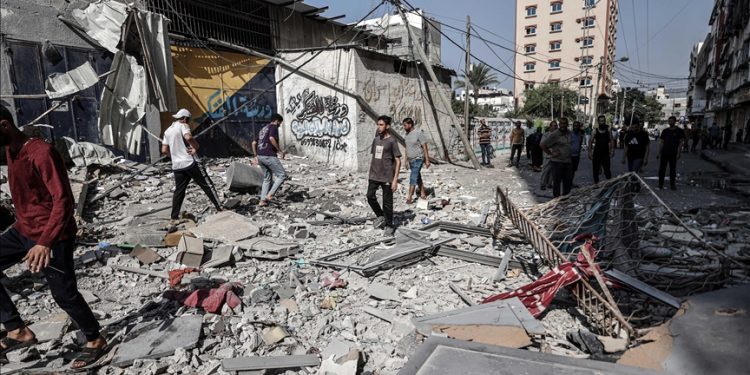 Serangan Darat Israel Halangi Bantuan Kemanusiaan untuk 300.000 Pengungsi