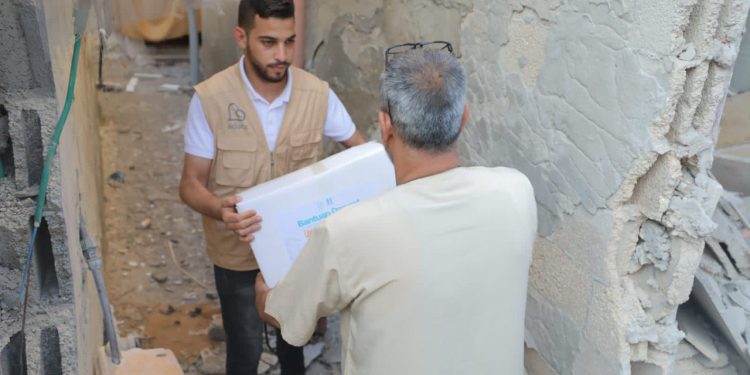 Bantuan Tahap Pertama dari Sahabat Adara Berhasil Jangkau Warga Gaza