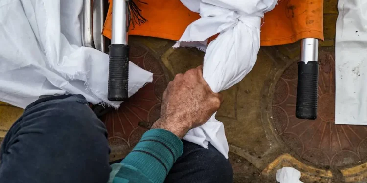 Korban di Gaza Terus Bertambah, Lebih dari 21.300 Warga Terbunuh Akibat Serangan Israel