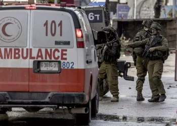 Pasukan Israel Menghalangi Ambulans untuk Mencapai Rumah Sakit