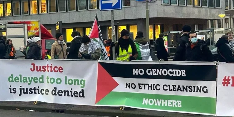 Kriminalisasi Orang Palestina sebagai Alat Eropa untuk Meredam Rasa Bersalah Sejarahnya