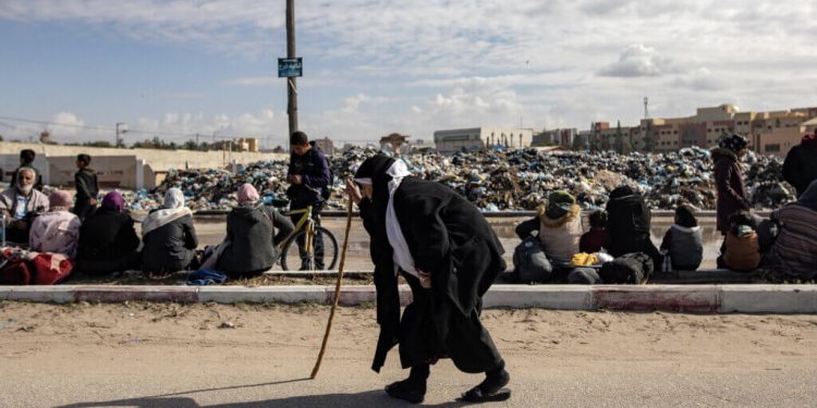 Pasukan Israel Menyerang Kota-Kota di Tepi Barat