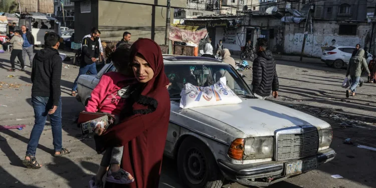 Ratusan Perempuan Gaza Mengalami Keguguran karena Panik dan Terpaksa Mengungsi