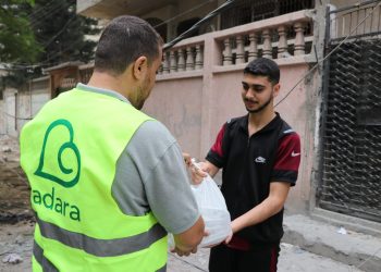 Bahaya Kelaparan Ancam Gaza, Adara Distribusikan Bantuan Makanan Siap Saji