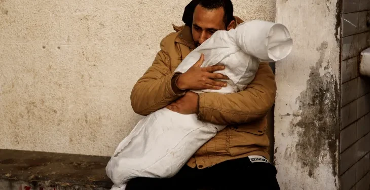 Israel Masih Mengepung Rumah Sakit Nasser di Gaza: Ratusan Pasien Diambang Kematian