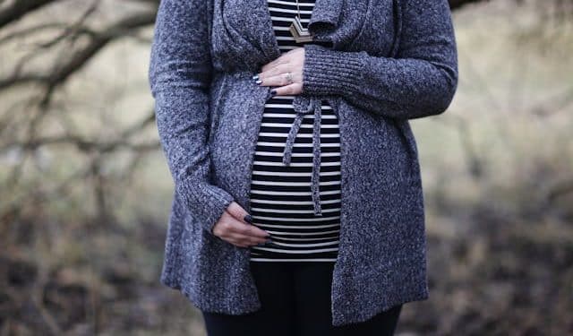 Pendapat Para Ulama Berkenaan dengan Perempuan Hamil dan Menyusui jika Mereka Tidak Berpuasa pada Ramadan