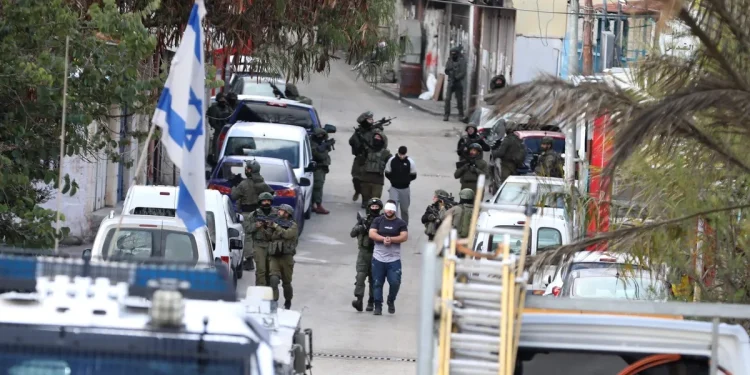 Israel Membuat Ribuan Tawanan Palestina Kelaparan di Penjaranya