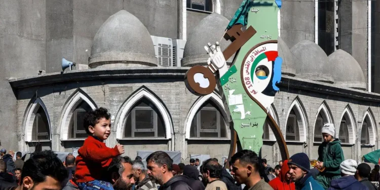 Kunci Rumah yang Hancur di Gaza Menjadi Simbol Terbaru Pengungsian Warga Palestina