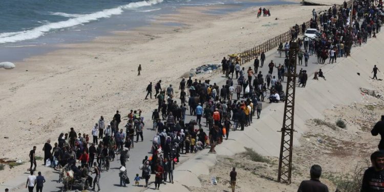 Israel Menyerang Warga Palestina di Gaza yang Berusaha Kembali ke Wilayah Utara