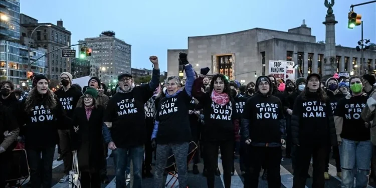 Protes Dukungan Mahasiswa untuk Palestina Menyebar di Kampus-Kampus AS, Meski Terjadi Penangkapan terhadap Mereka