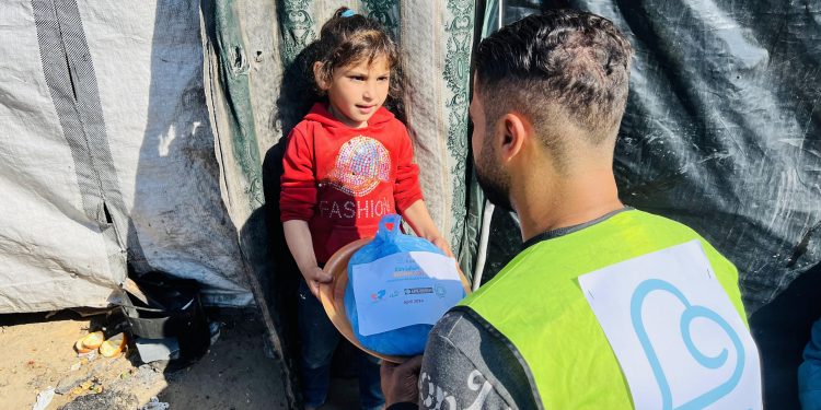 Adara Salurkan Makanan Berbuka Puasa untuk 24.612 Warga Palestina Selama Ramadhan