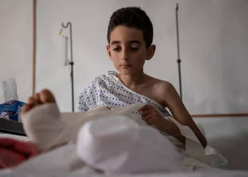 Anak-anak yang Terluka di Gaza Berjuang untuk Pulih di Tengah Hancurnya Sistem Kesehatan 