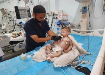 “Putri Saya Sekarat di Depan Mata Saya. Saya Tidak Tahu Harus Berbuat Apa”