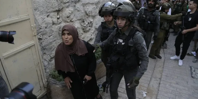 Israel telah Menahan 9.700 Warga Palestina Sejak 7 Oktober