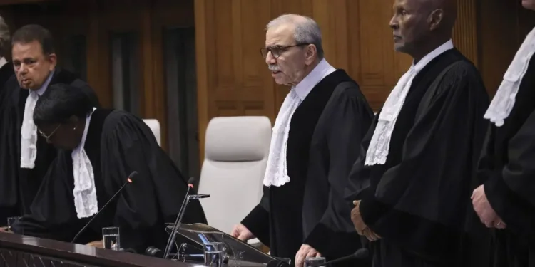 Media Israel Mengatakan Keputusan ICJ akan Mendorong Dikeluarkannya Surat Perintah Penangkapan untuk Netanyahu dan Gallant