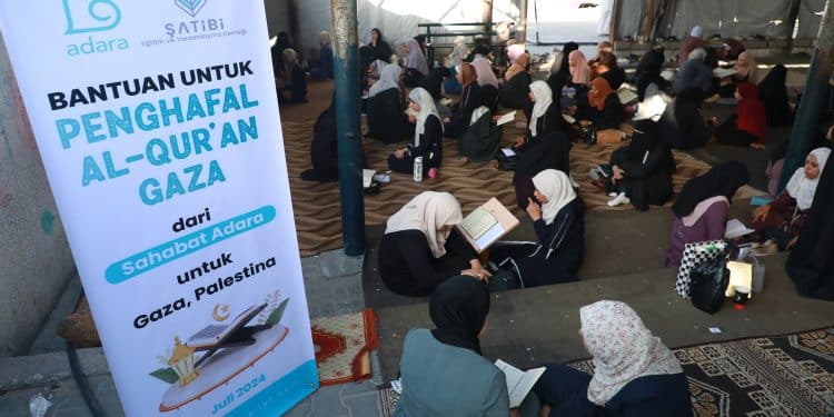 Anak-anak Gaza Menyetorkan Hafalan 30 Juz Al-Quran Satu Kali Duduk di Tengah Agresi