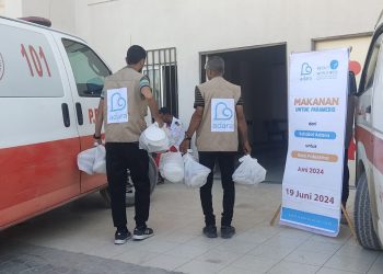 Adara Salurkan Makanan Siap Saji untuk 313 Tenaga Medis di RS Indonesia, Gaza Utara