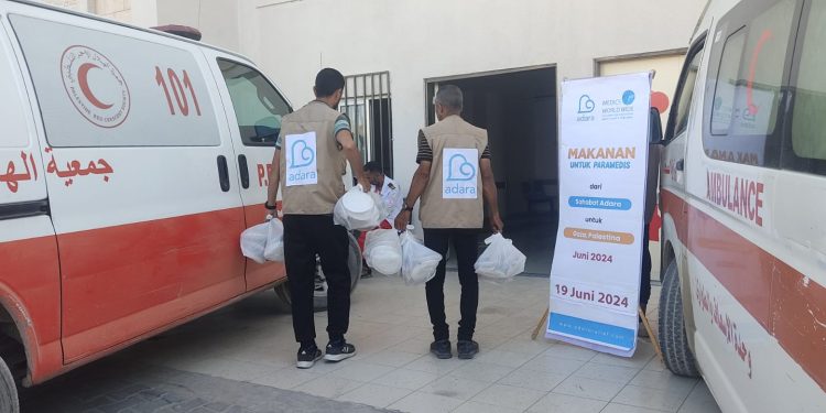 Adara Salurkan Makanan Siap Saji untuk 313 Tenaga Medis di RS Indonesia, Gaza Utara