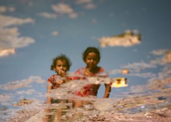 Merebaknya Polio di Gaza Setelah 25 Tahun: Indikasi Israel Gunakan Senjata Biologis untuk Menghancurkan Gaza