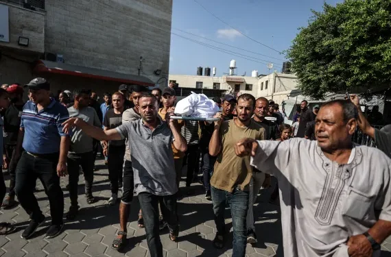 Update Hari ke-320: Israel Bunuh 52 Warga Gaza di tengah Negosiasi Gencatan Senjata