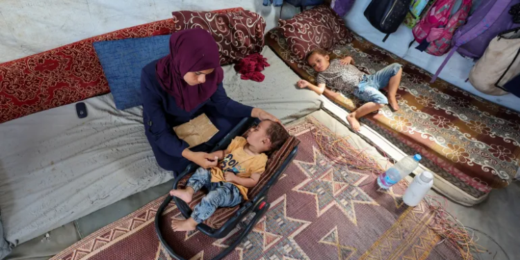 Update Hari ke-329: WHO Mengatakan Vaksinasi Polio akan Dimulai pada Ahad