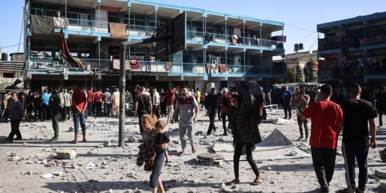 Update Hari ke-343: Puluhan Orang Tewas di Gaza di Tengah Kemarahan atas Serangan terhadap Sekolah