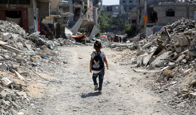 Generasi yang Hilang: Ancaman di Balik Anak-anak Gaza yang Terpaksa Putus Sekolah