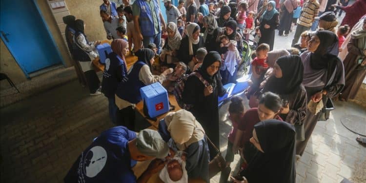 Tentara Israel Menghalangi Masuknya Tim Medis untuk Vaksinasi Polio di Khan Younis