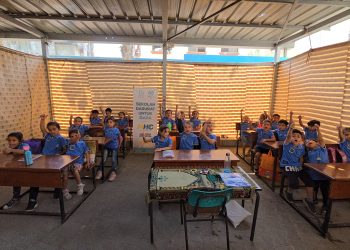 Mengejar Ketertinggalan Satu Tahun Ajaran, Adara Dirikan Sekolah Darurat untuk Anak-anak Gaza