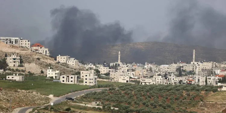 Pemukim Israel Menyerang Petani Palestina dan Merusak Rumah selama Panen Zaitun