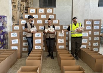 Tepi Barat Memanas, Adara Kirimkan Bantuan Air Bersih dan Sembako untuk Keluarga Palestina yang Terdampak