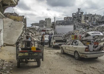 Update Hari ke-377: Pengepungan Israel di Jabalia Menyebabkan Banyak Mayat Terkubur di Bawah Reruntuhan