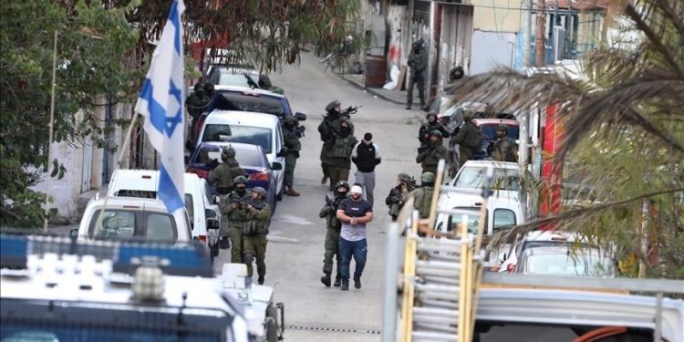 Tentara Israel Mengambil Alih 3 Rumah di Dekat Jenin dan Mengubahnya Menjadi Barak Militer