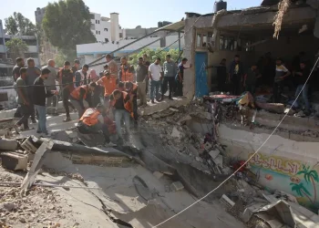 Setidaknya 9 Orang Terbunuh dalam Serangan Udara Israel terhadap Sekolah UNRWA di Kota Gaza