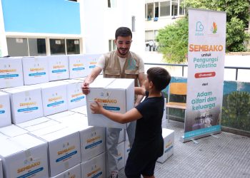 Adara Salurkan Bantuan Sembako dan Air untuk 265 Keluarga Palestina yang Terdampak Agresi Israel di Lebanon