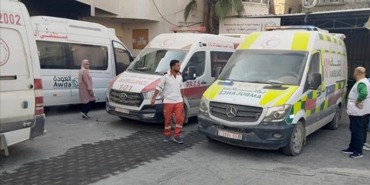 Penduduk Gaza Utara: Terjebak di Bawah Reruntuhan dan Terperangkap dalam Kelaparan