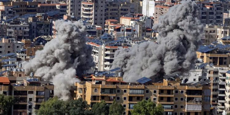 Serangan Udara Israel Menggempur Pinggiran Kota Beirut