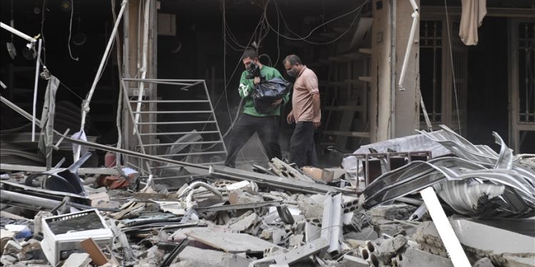 Sebanyak 12 Paramedis dan Relawan Pertahanan Sipil Terbunuh dalam Serangan Udara Israel di Lebanon Selatan