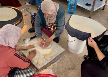 Roti Tradisional Menjadi Simbol Solidaritas di Pengungsian Lebanon